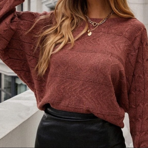 Sweaters - Redwood Batwing Sleeve Sweater in M